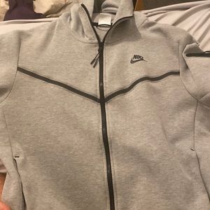 Nike tech fleece jacket